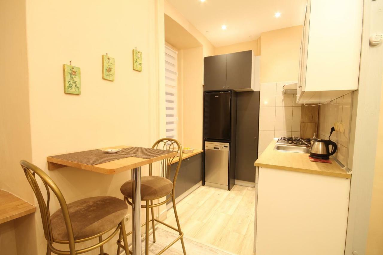Studio Flat Grunwaldzka Up To 2Persons+1 Wroclaw Ngoại thất bức ảnh